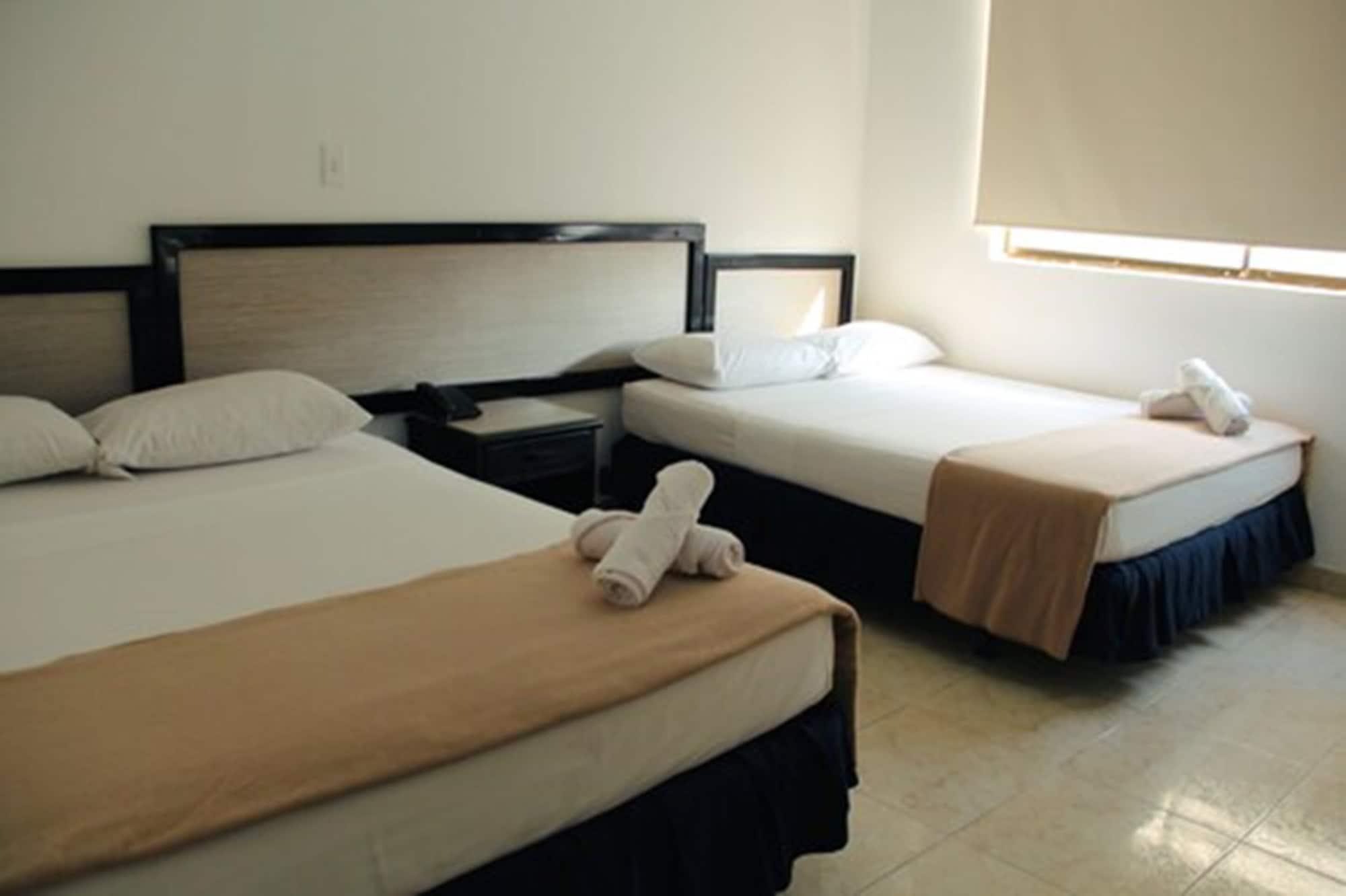 Hotel Axis Inn By Geh Suites Santa Marta  Zewnętrze zdjęcie