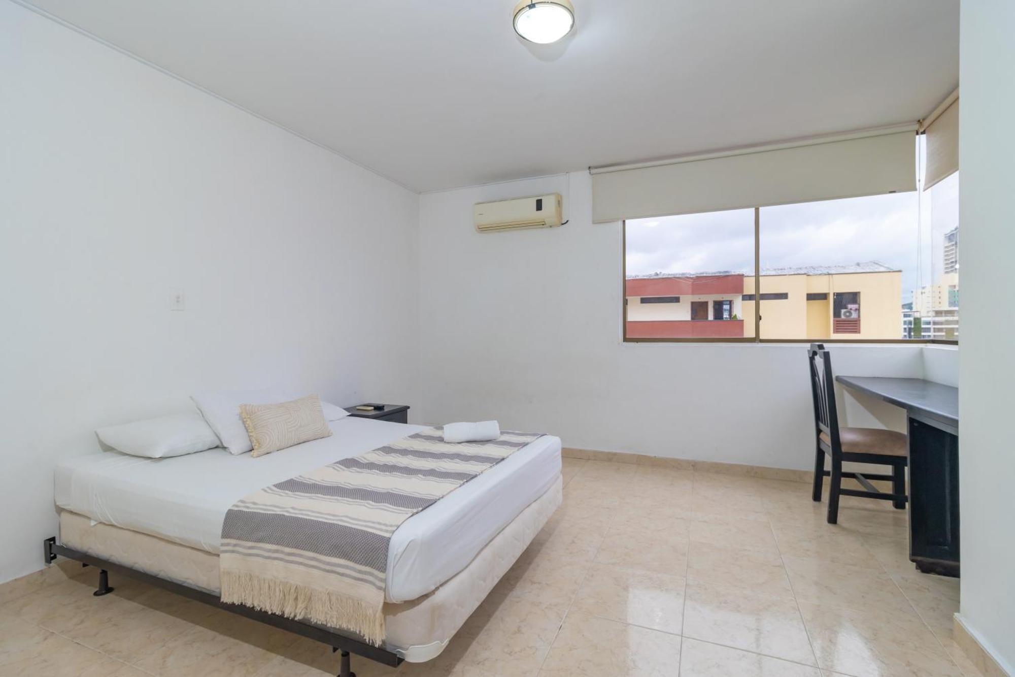 Hotel Axis Inn By Geh Suites Santa Marta  Zewnętrze zdjęcie
