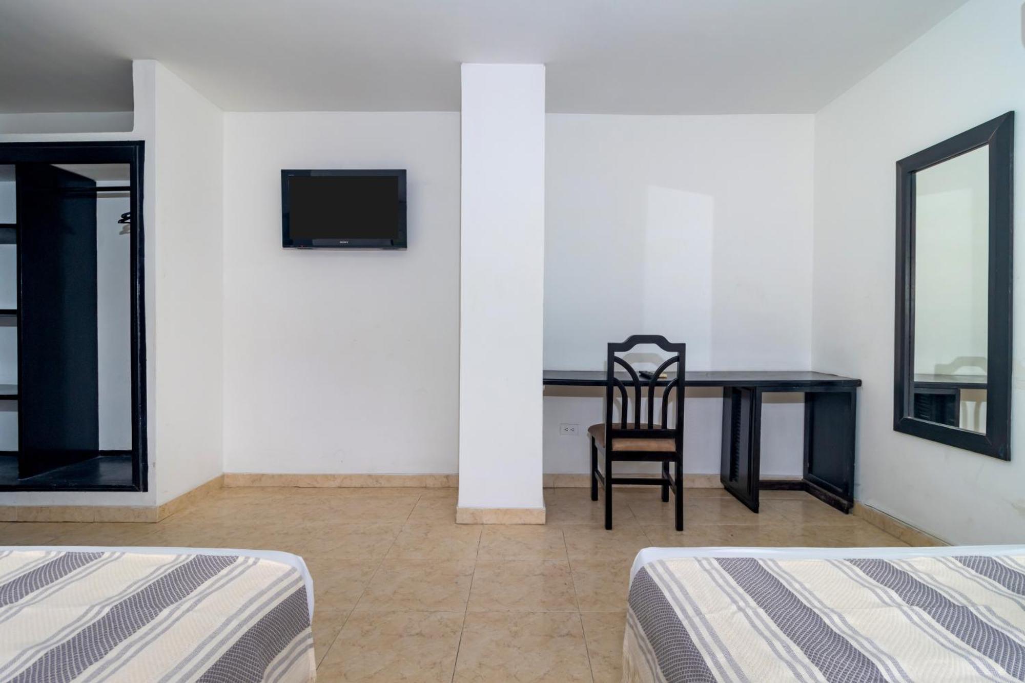 Hotel Axis Inn By Geh Suites Santa Marta  Zewnętrze zdjęcie
